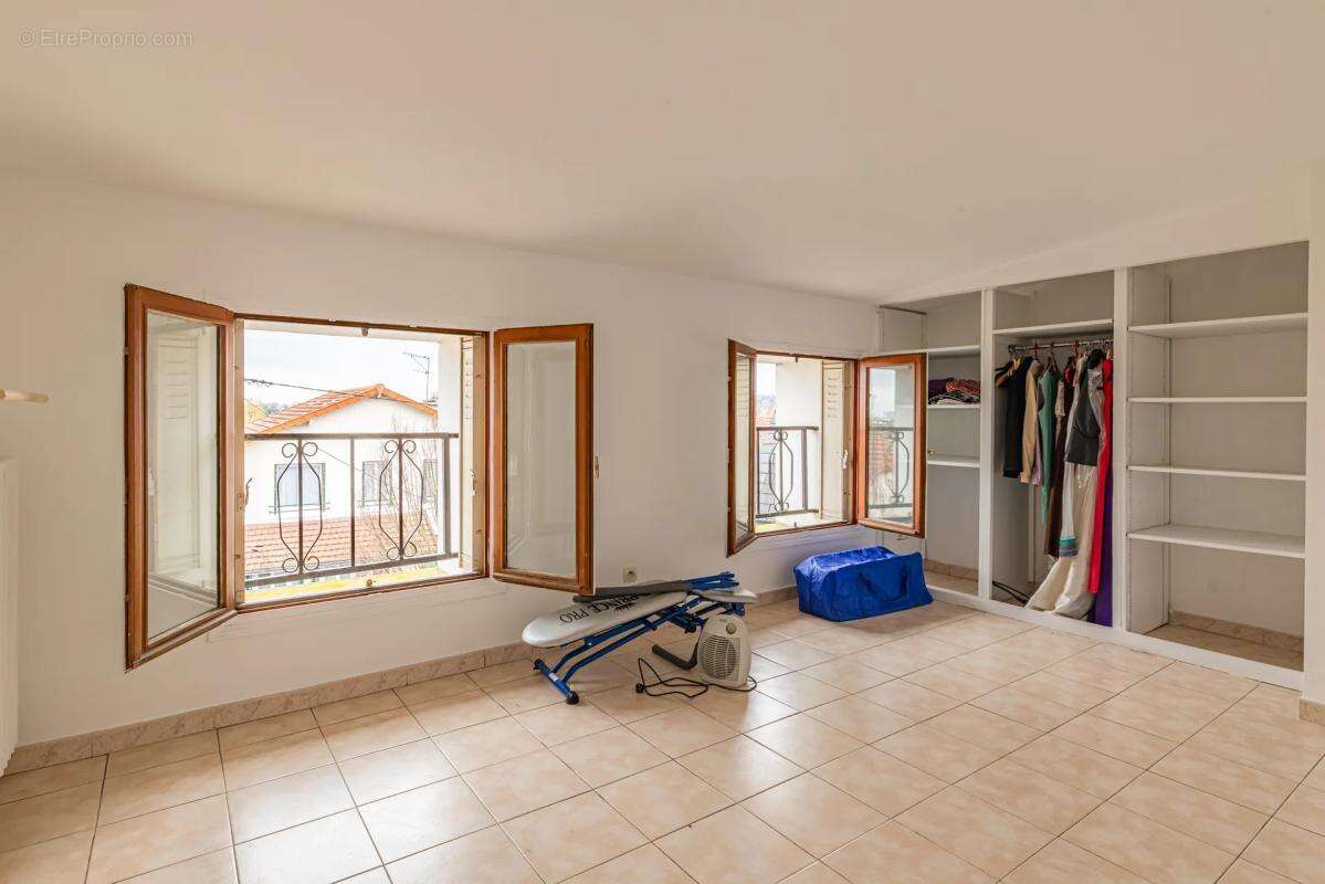 Maison à VILLEMOMBLE