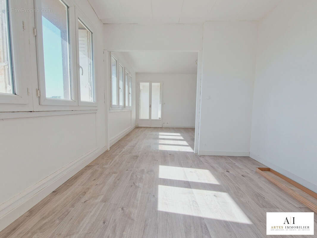 Appartement 69 m² à Montelimar  - photo 5
