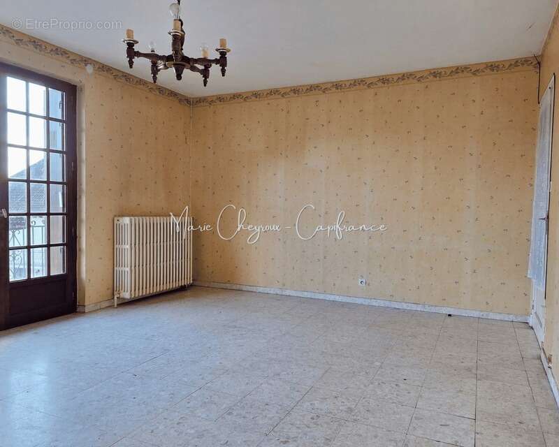 Maison à BRIVE-LA-GAILLARDE