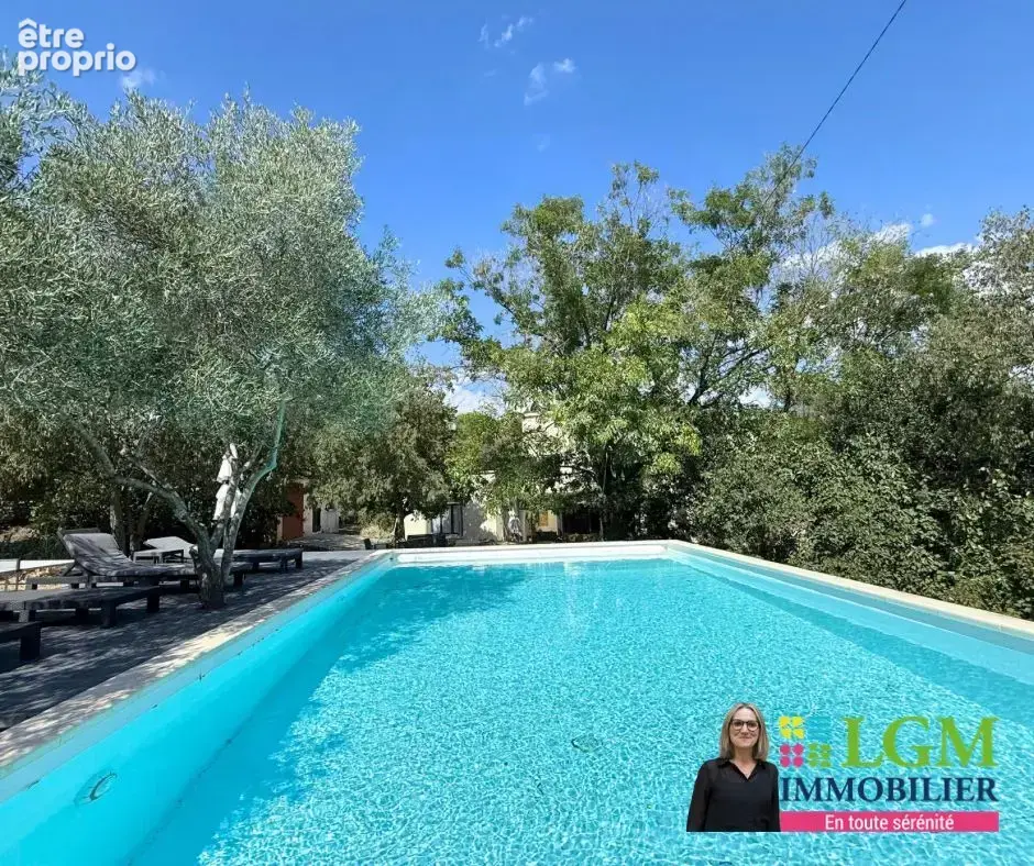 NIMES - LA CIGALE/BOIS DES ESPEISSES - Maison familiale 7 pièces, piscine, 2 garages - photo 3