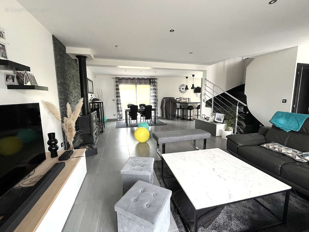 Maison à MANTES-LA-JOLIE