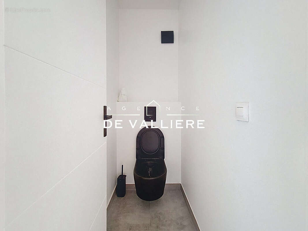 Appartement à NANTERRE