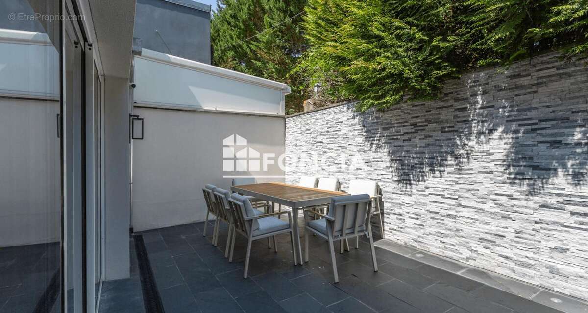 Belle Maison d'architecte  haute game a chilly-Mazarin - photo 9