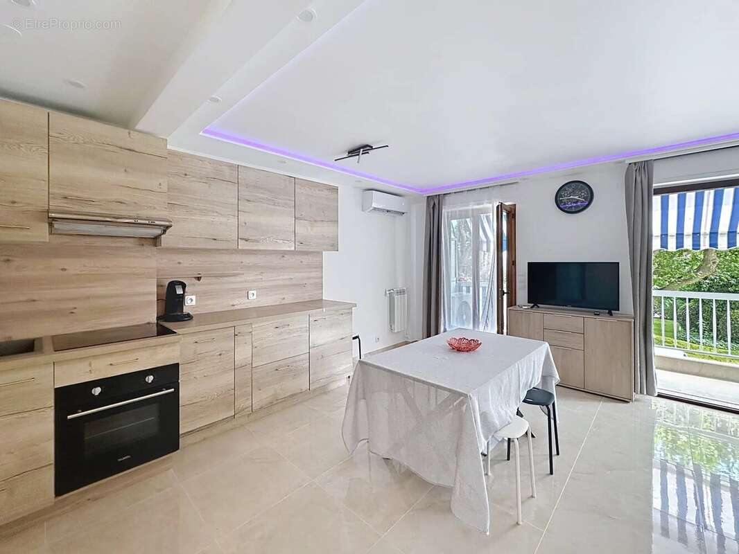 Appartement 3 Pièces Cannes Rénové - photo 4