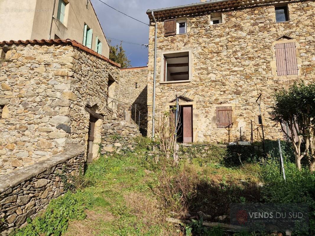 Maison à SAINT-GERVAIS-SUR-MARE