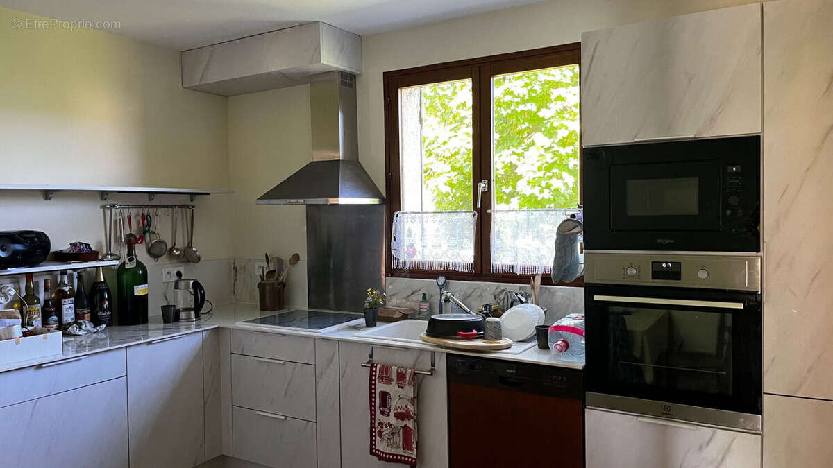 Maison à JUSSY