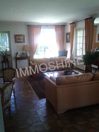 Maison à MOUANS-SARTOUX