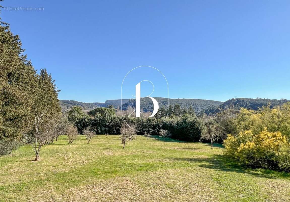 Maison à VALLON-PONT-D'ARC