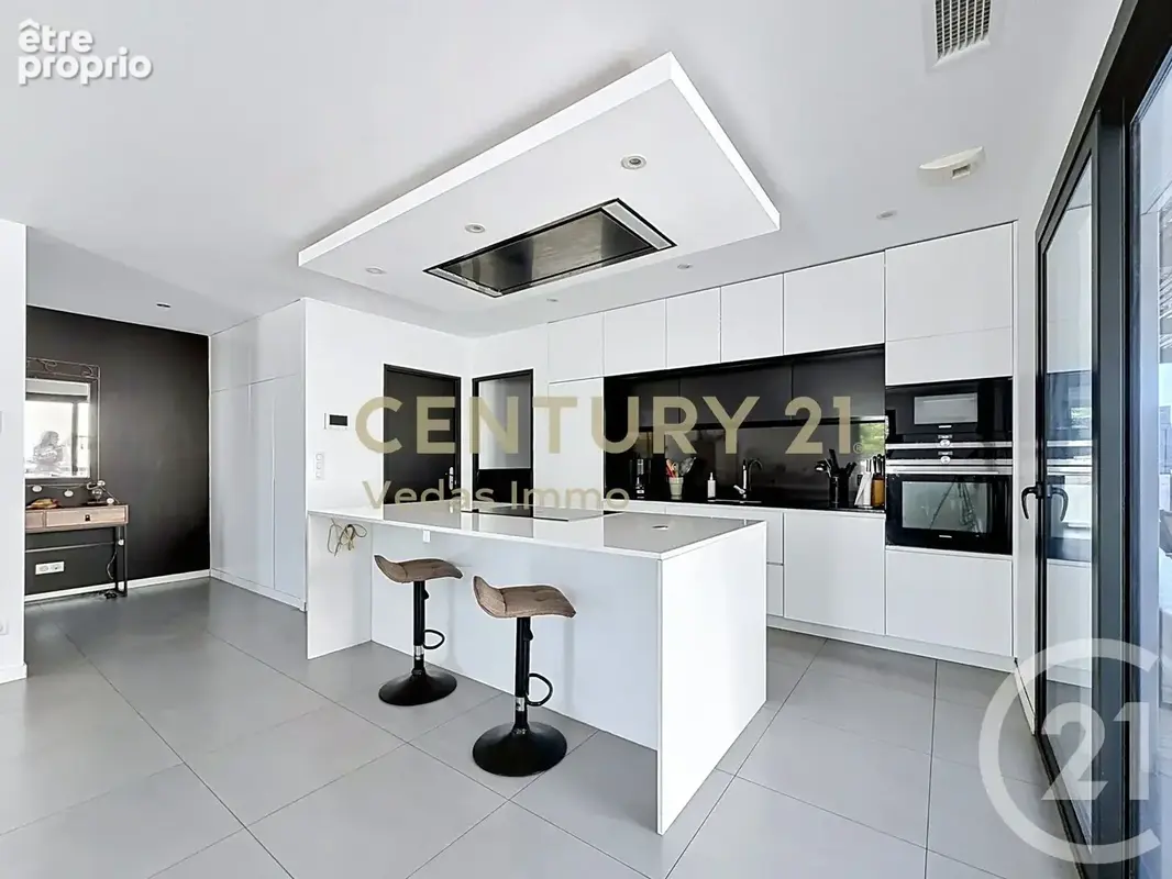 Maison 117 m² à Gigean  - photo 4