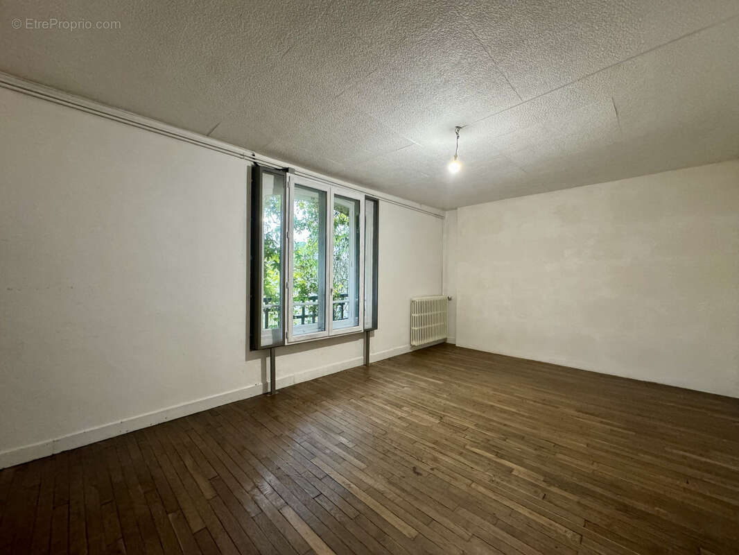 Maison à COULOMMIERS