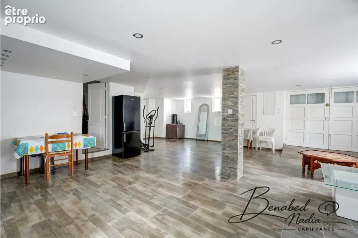 Maison familiale de 150 m² avec beau terrain de plus de 1 000 m² – Quartier Champ Plantier à Feyzin - photo 9