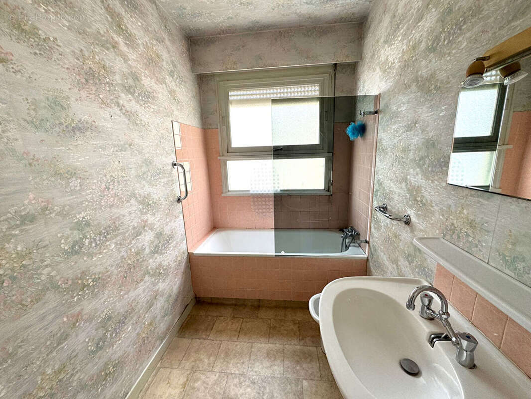 Appartement à LAMBALLE