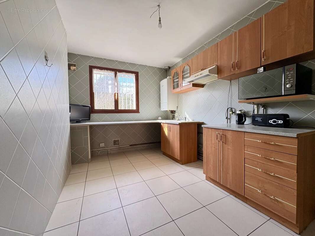 Appartement à LE PLESSIS-TREVISE