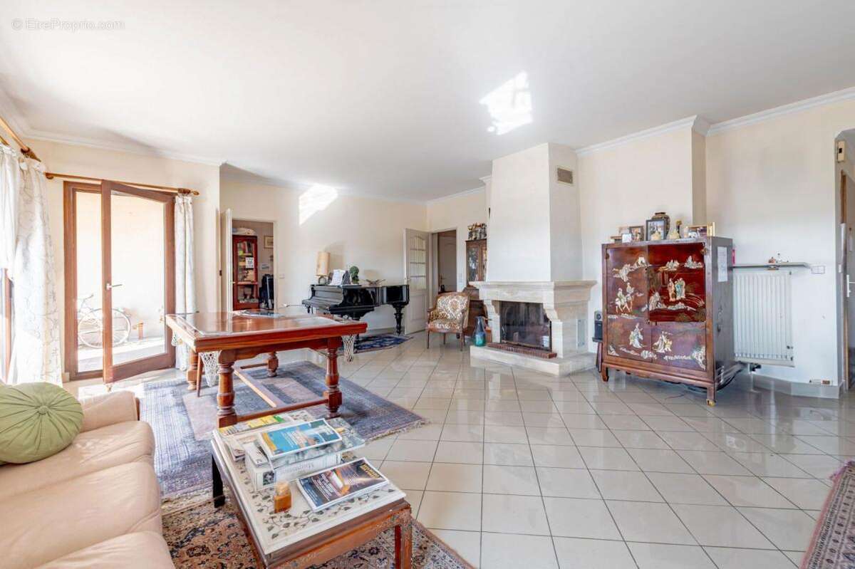 Appartement à LE RAINCY