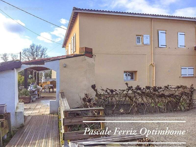 Maison à FRANCON