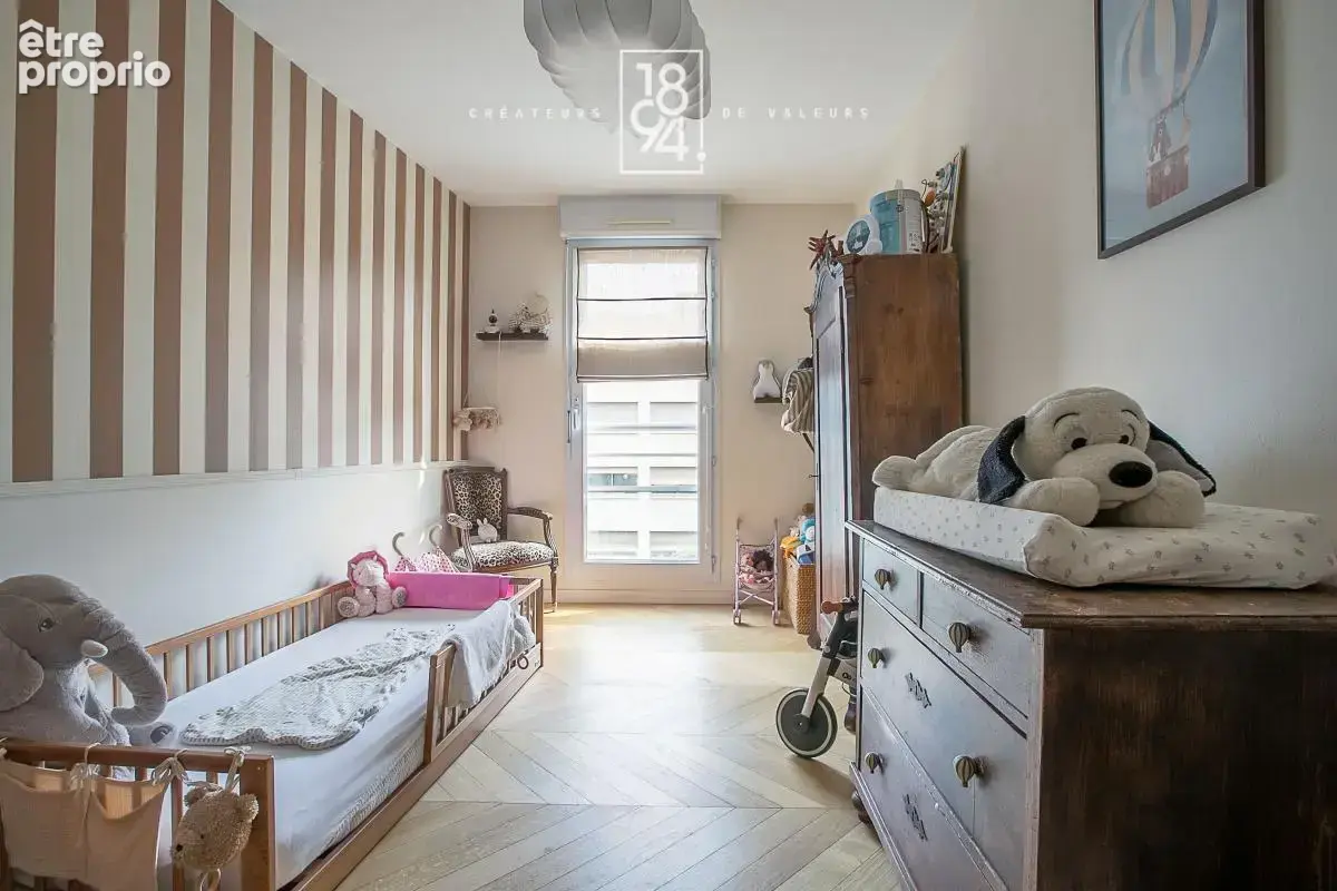 Superbe T4 de 120 m² avec terrasse et double Box - Carré d’Or - photo 11