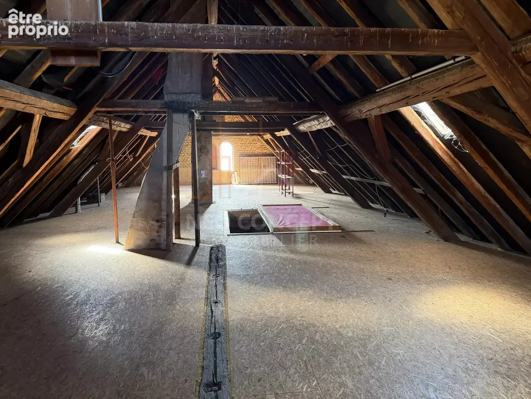 DONNENHEIM  Bien rare : 296 m² habitables + grange  Nombreuses possibilités d’exploitation - photo 11