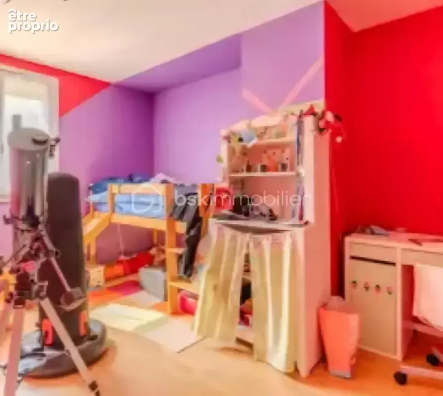 Maison familiale lumineuse avec jardin et garage dans une résidence sécurisée - photo 9