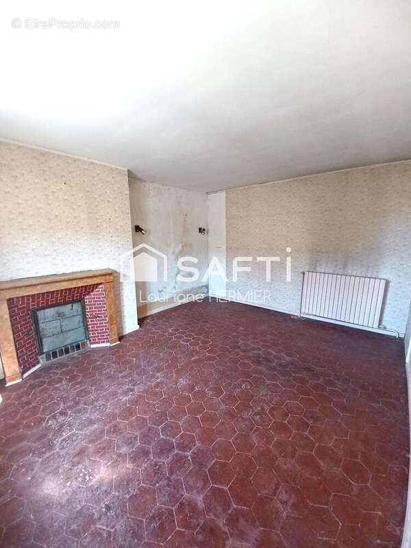 Maison 67 m² à Villeneuve-Sur-Yonne  - photo 8