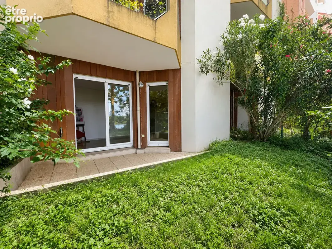 Face au lac _3 pièces avec jardin privatif et double box - photo 15