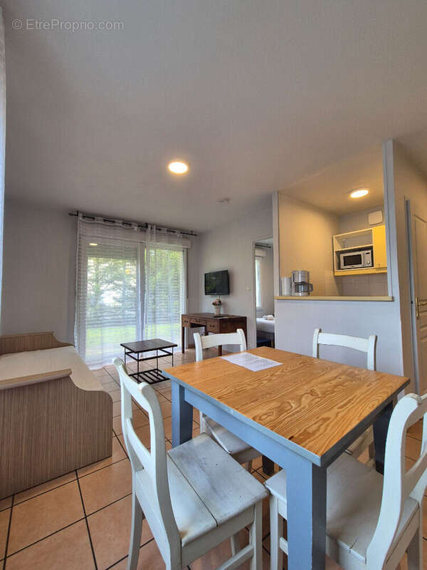 Appartement à AHUY