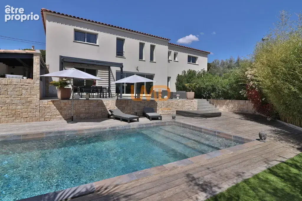 Maison contemporaine 4 chambres Piscine Secteur très recherché - photo 22