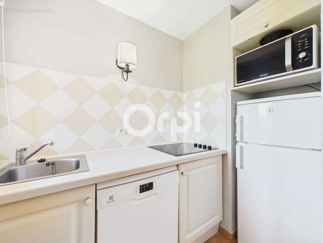 Appartement à MANDELIEU-LA-NAPOULE