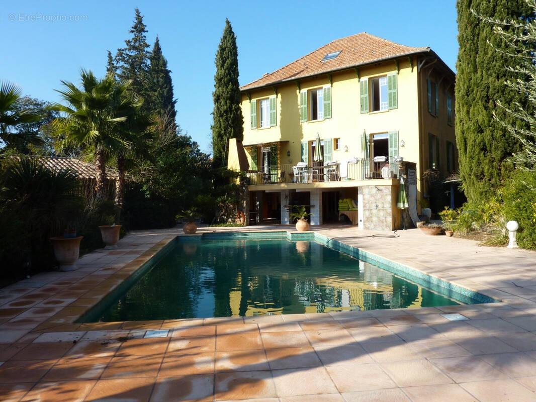 Maison à DRAGUIGNAN