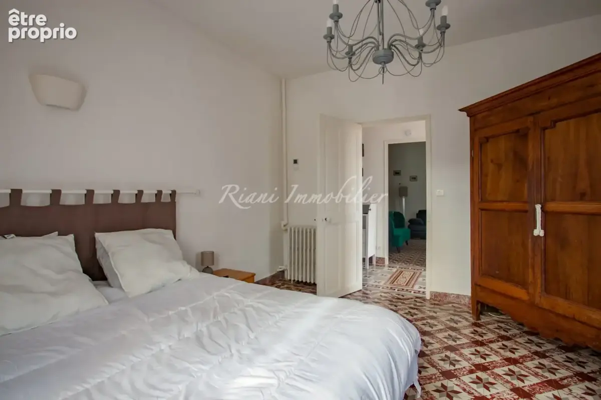 Maison 6 pièces 167 m² à vendre à Maubec (84660) - photo 9