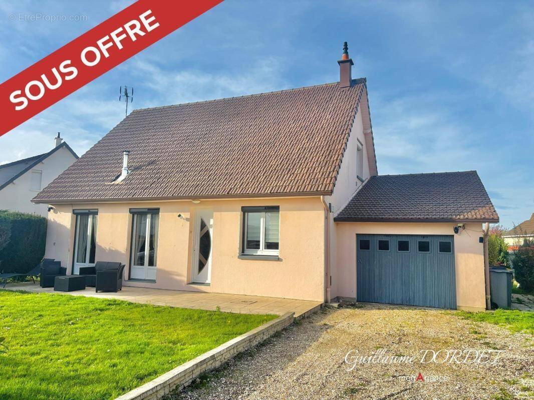 Maison à HAUTOT-SUR-MER