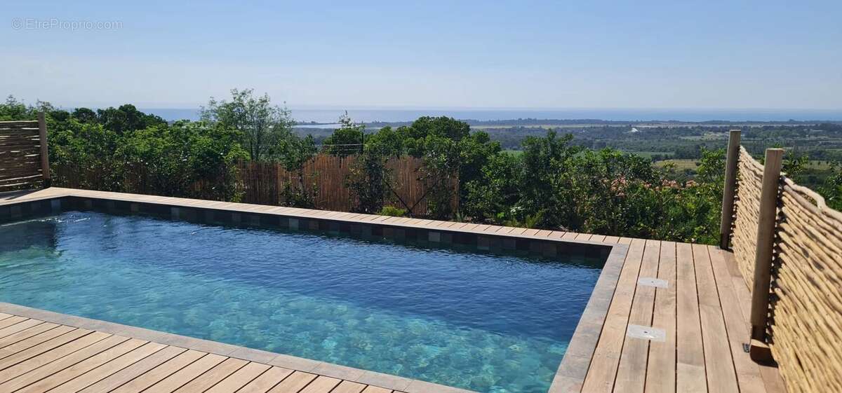 Maison type bergerie T4 et sa piscine - photo 3