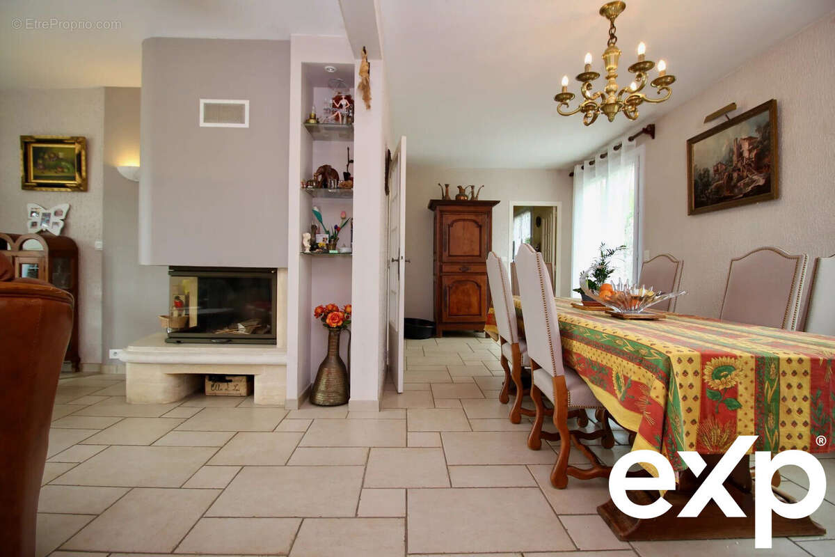 Maison à JOUARS-PONTCHARTRAIN