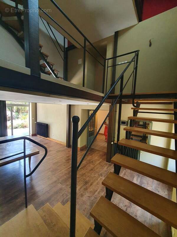 Maison 157 m² à Fussy  - photo 8