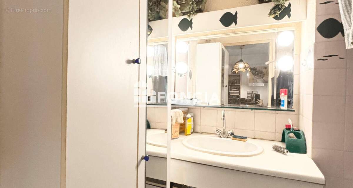 Appartement à MANDELIEU-LA-NAPOULE
