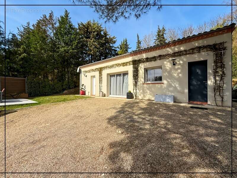 Maison 90m² plain-pied rénovée et entièrement meublée à 5 min de Valence d’Agen - photo 2