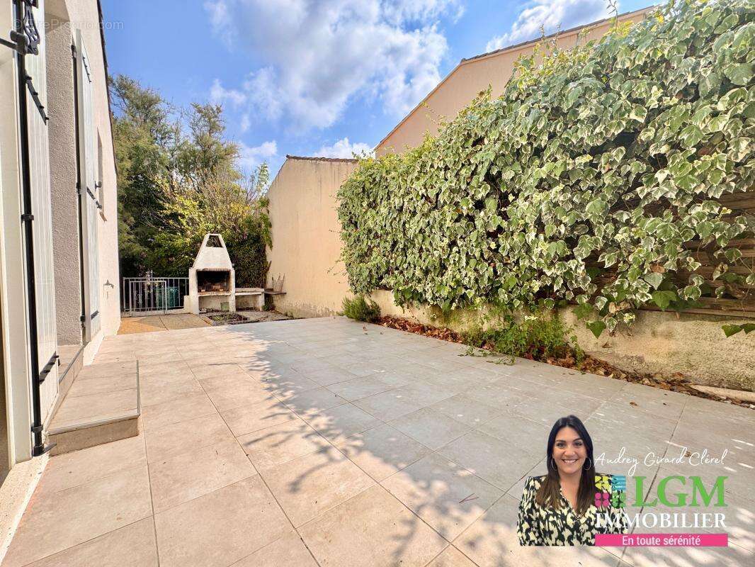 Maison à SAINT-JEAN-DE-VEDAS