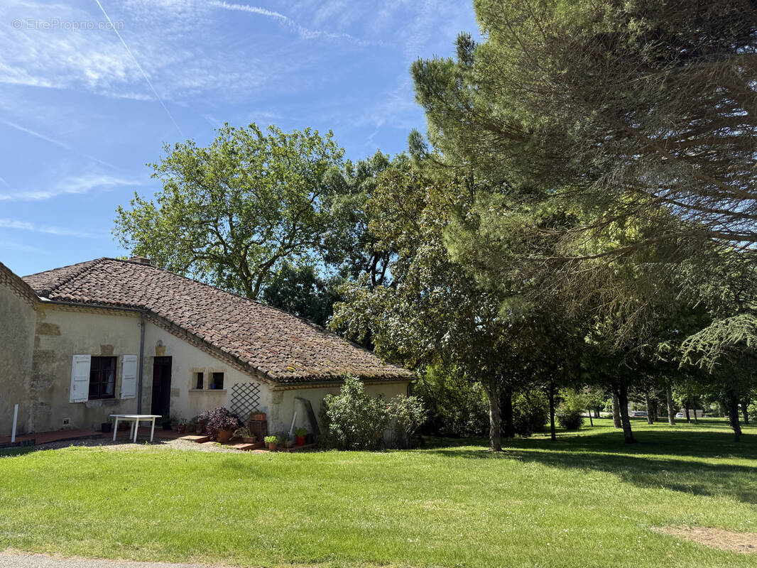 Maison à CASSAIGNE