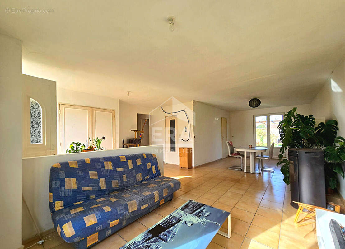 Maison à LA MONTAGNE