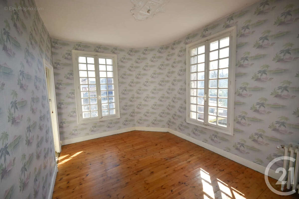 Maison à BRIOUDE