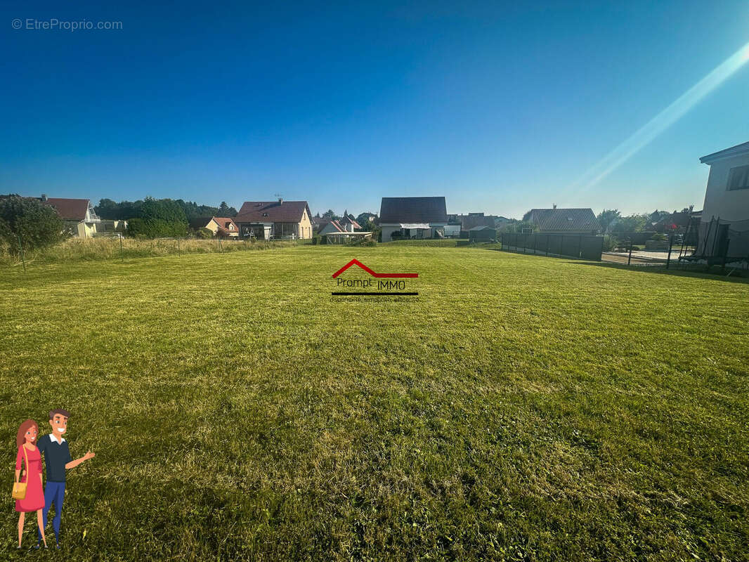 Terrain à ABBEVILLERS