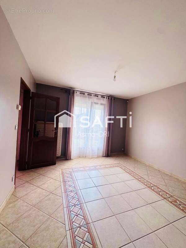 Photo 5 - Maison à DROCOURT