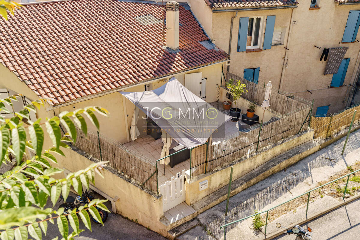 Appartement à PIERREFEU-DU-VAR