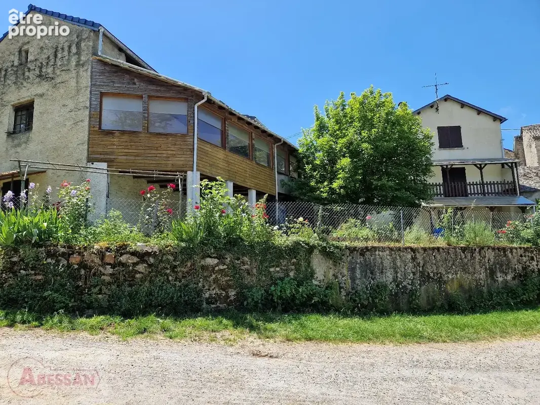 Maison à BRASSAC