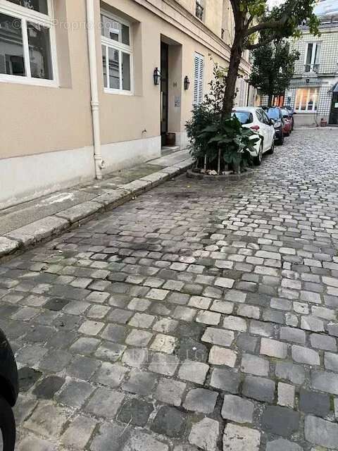 Paris 16ième, 4  pièces, caves et parking - photo 9