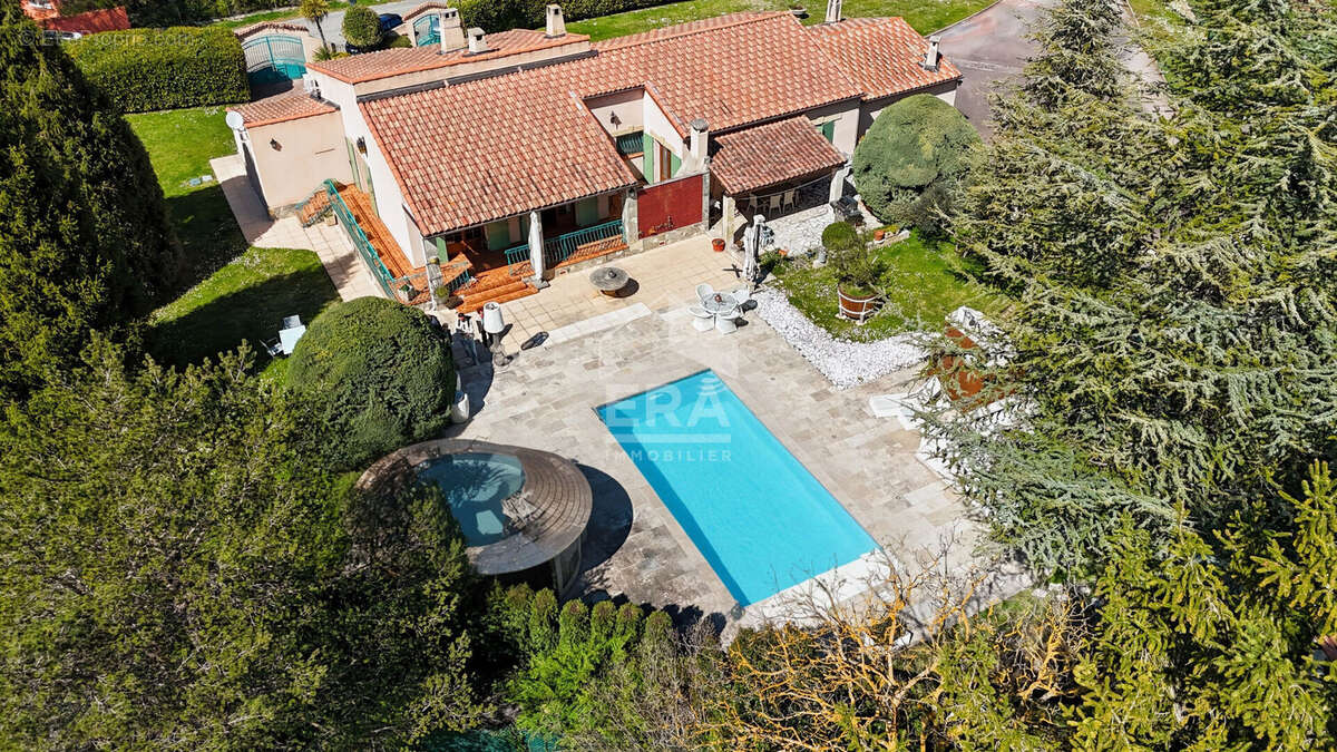 Maison à CABRIES