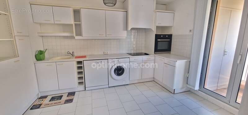 Appartement à SAUSSET-LES-PINS