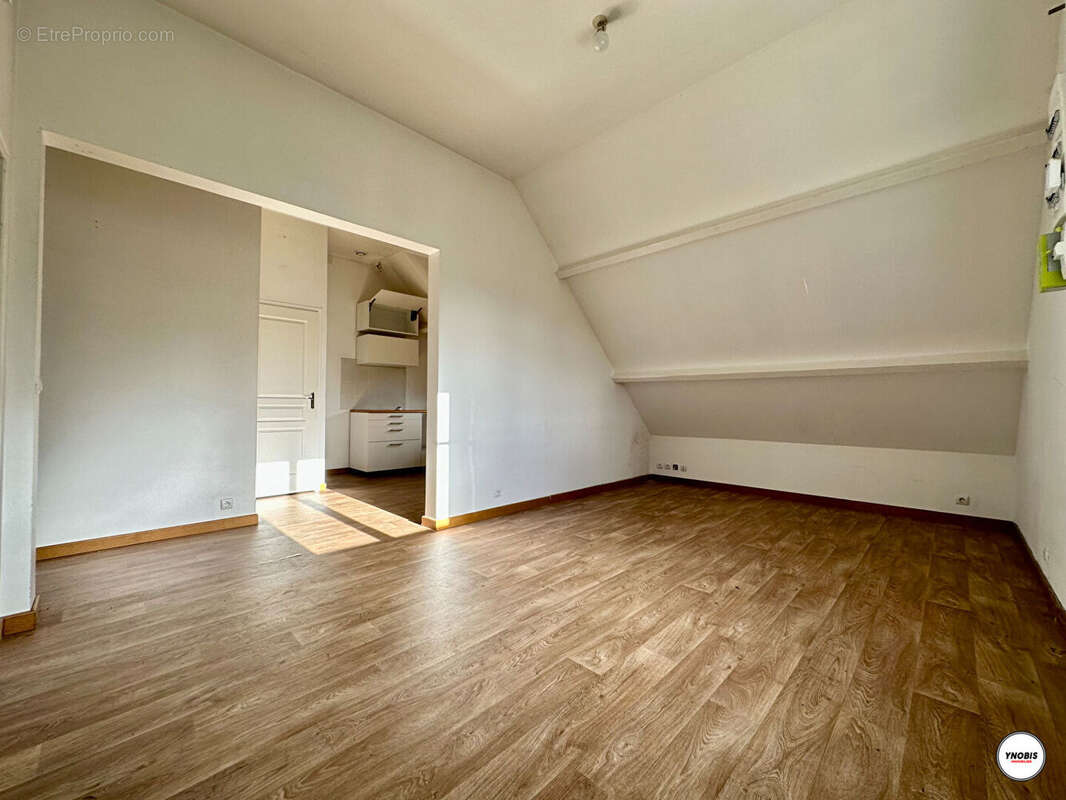 Maison à MAREIL-SUR-MAULDRE