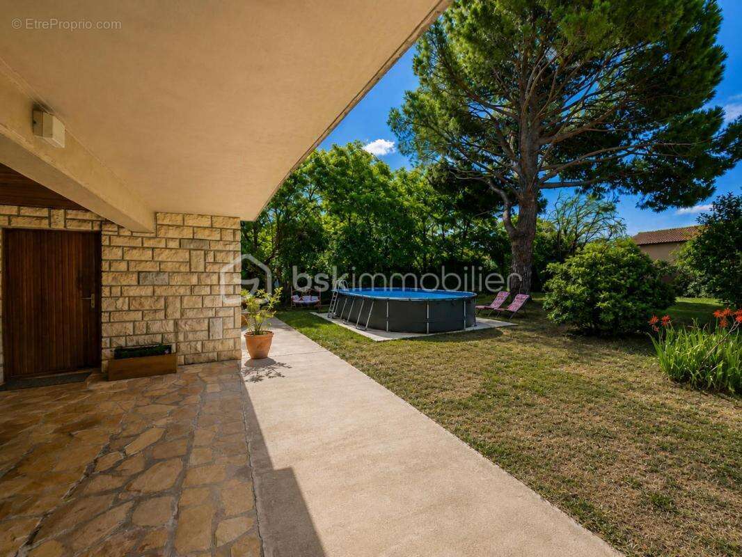Bollène – maison familiale 151 m² – terrain constructible independant - 1000 m2 au total - photo 16