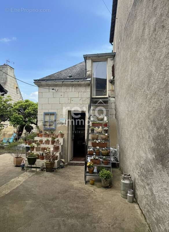 Maison à BLAISON-GOHIER