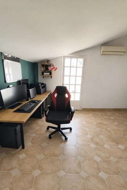 Maison à PEYMEINADE